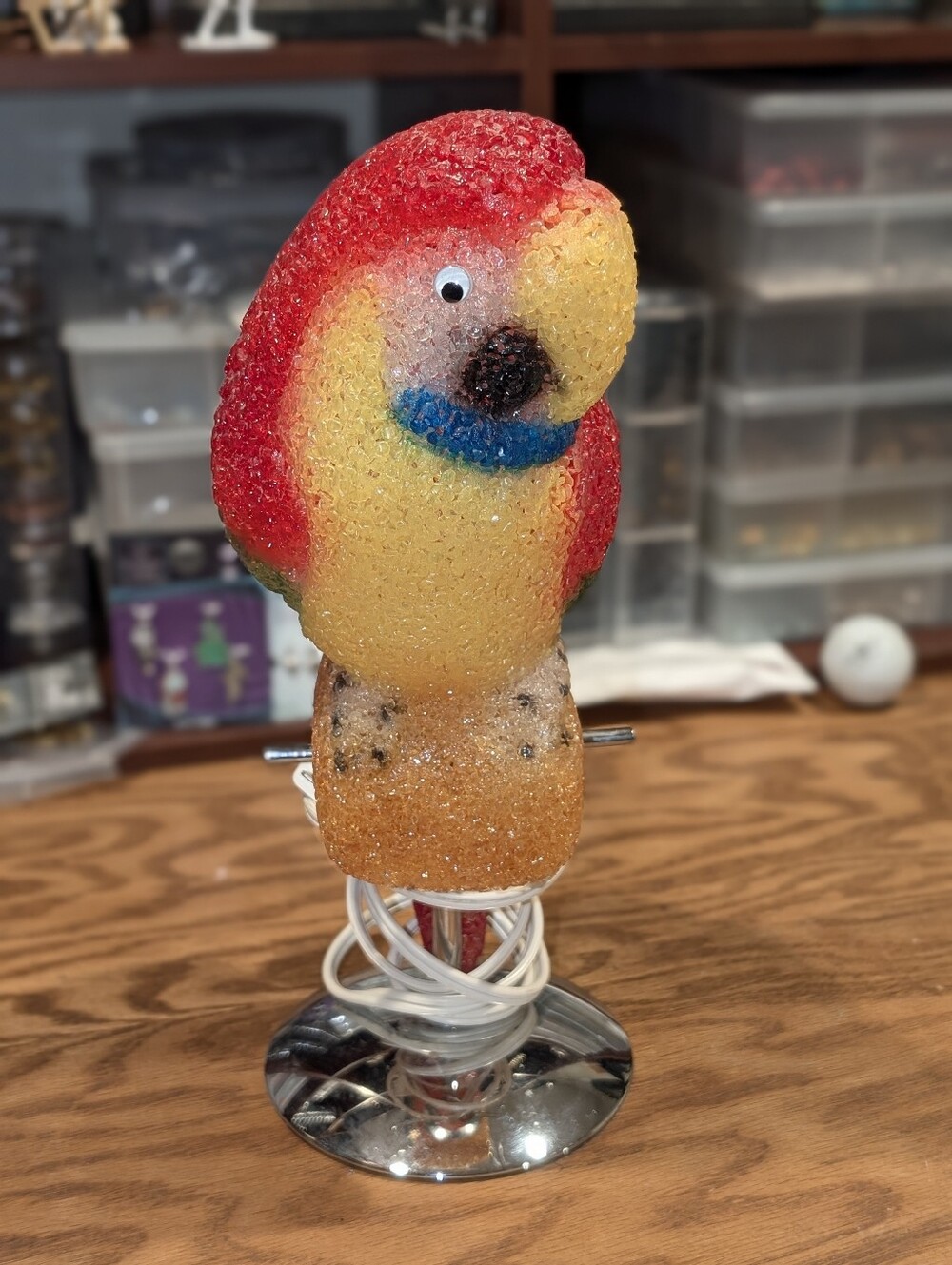 80s-90s Parrot Lampade Of Pebbled Plastica And Chrome Base